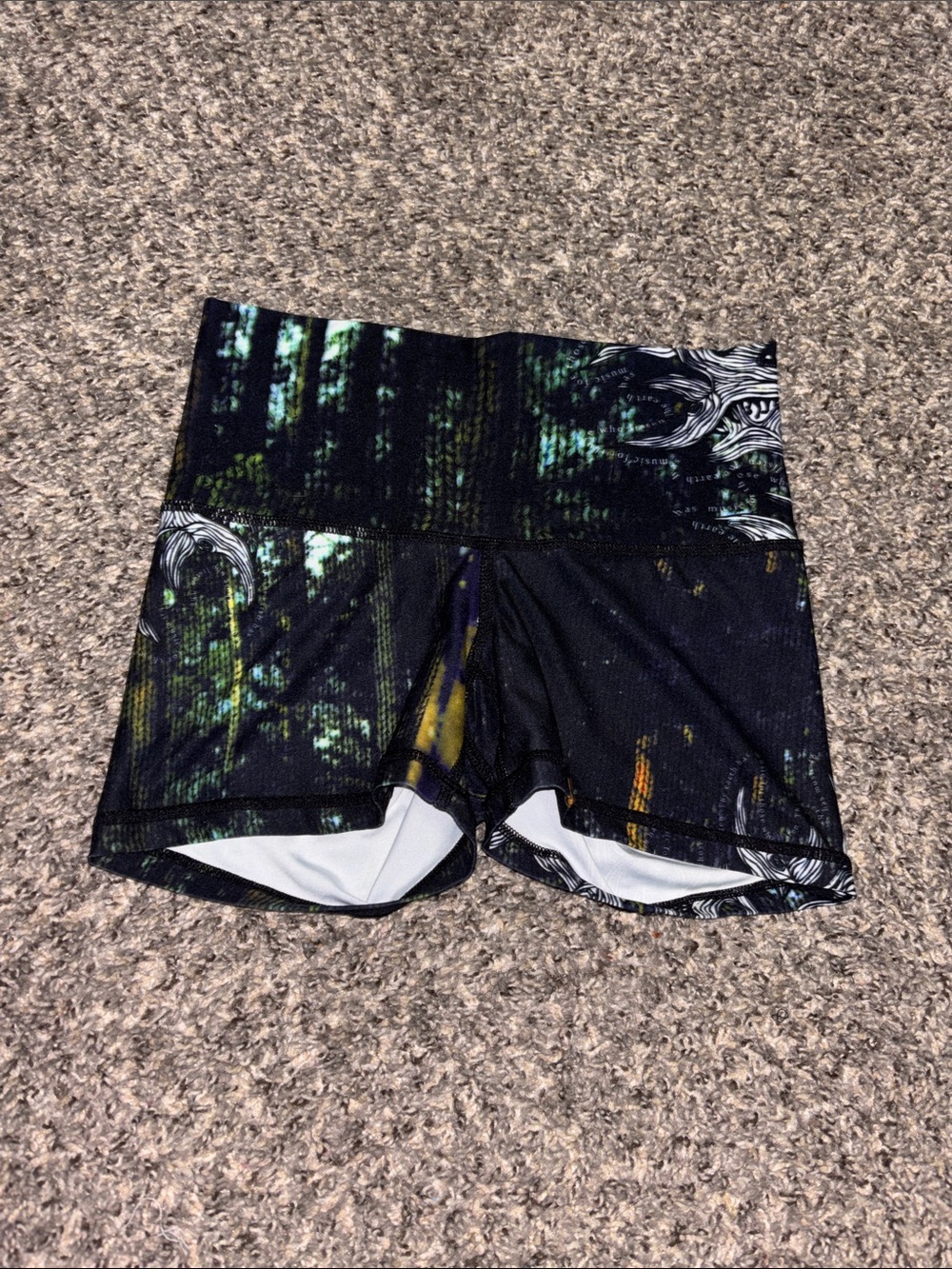 Niyama Sol biker shorts Tag Removed Soft Small Hot Yoga Pilates gym exercise spa